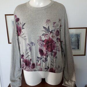 Pullover top - Sz. M. Grey with gorgeous burgundy/purple roses throughout!  NWOT